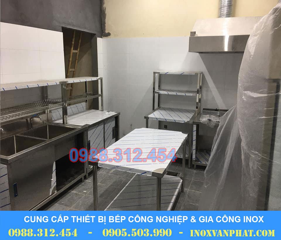 Bàn inox công nghiệp