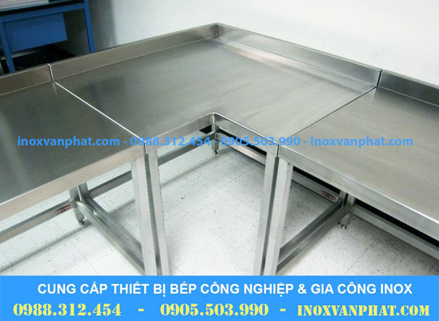 Bàn inox công nghiệp