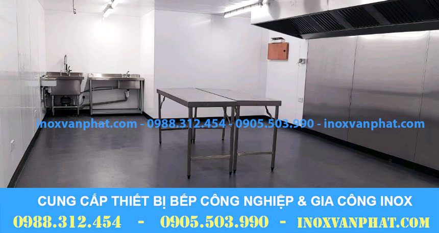 Bàn inox công nghiệp