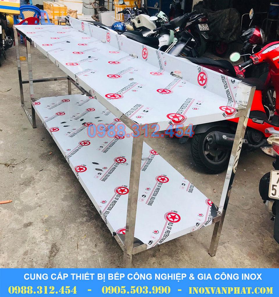 Bàn inox công nghiệp