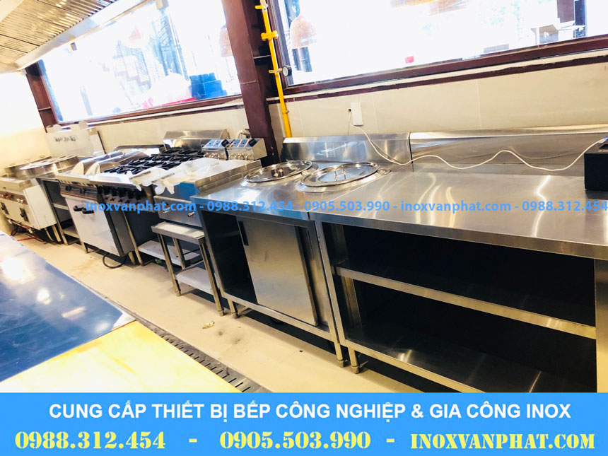 Bàn inox công nghiệp