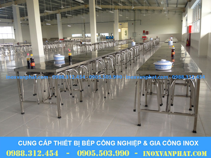 Bàn inox công nghiệp