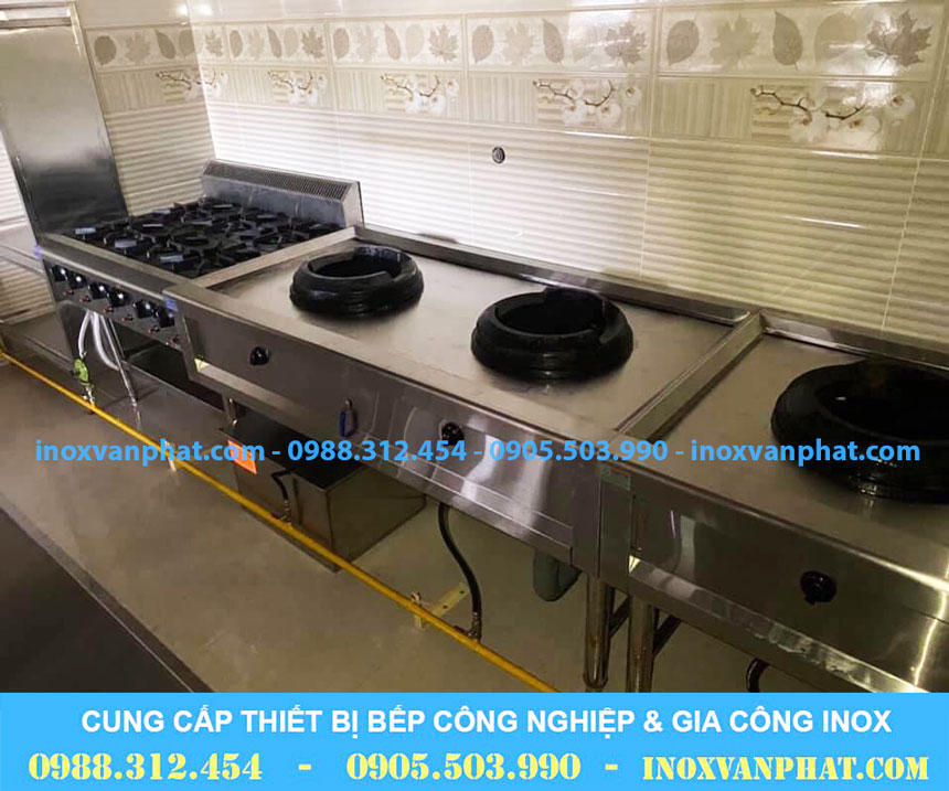 Bếp á công nghiệp