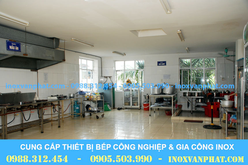 Bếp á công nghiệp