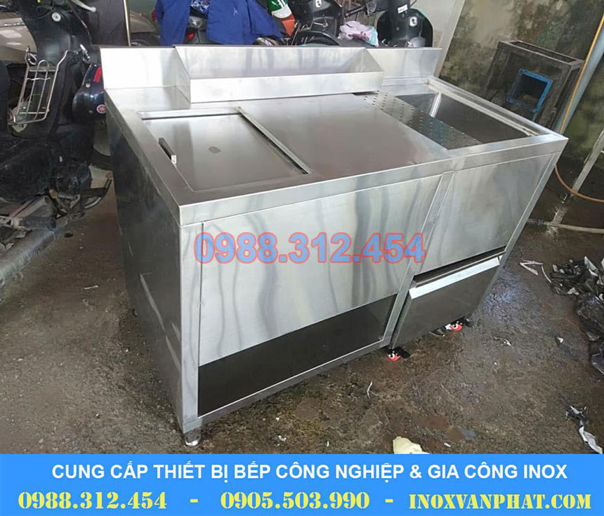 Quầy pha chế inox