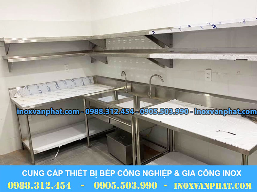 Bàn inox công nghiệp