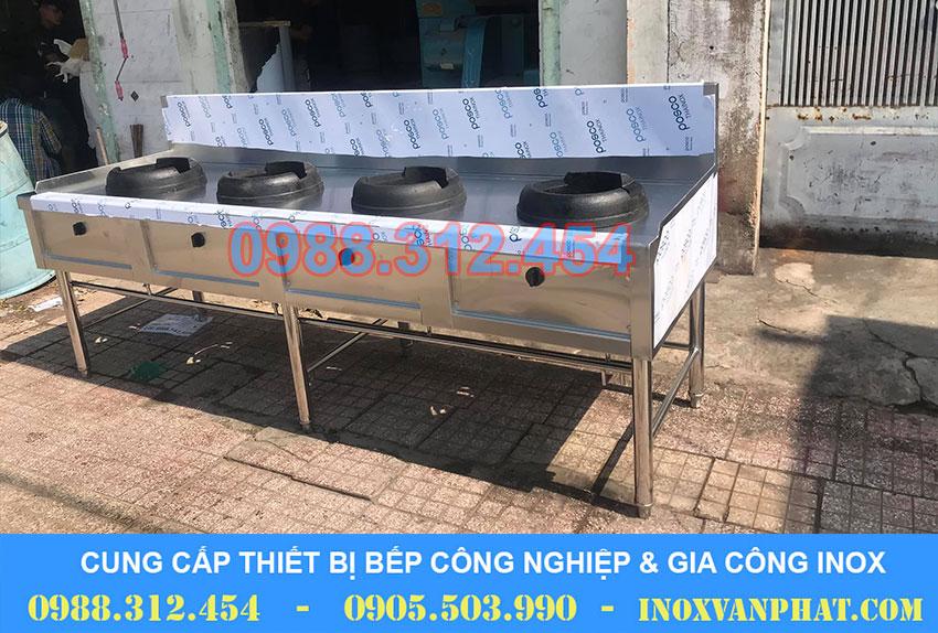 Bếp á công nghiệp